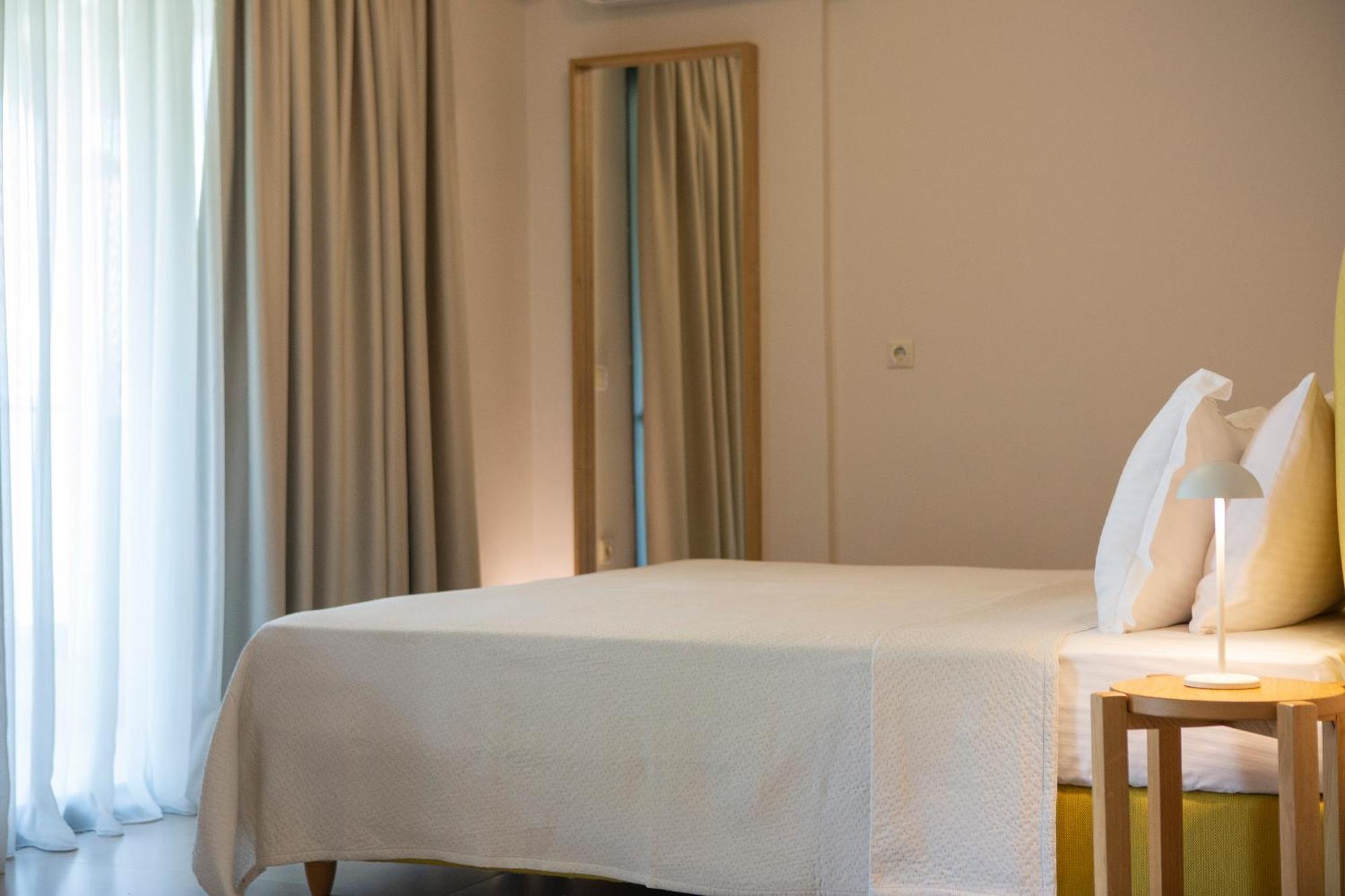 Zisis Suites 니드리 외부 사진